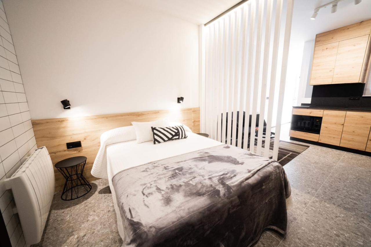 Apartamentos Mk77 Leon - Lahoz Екстериор снимка